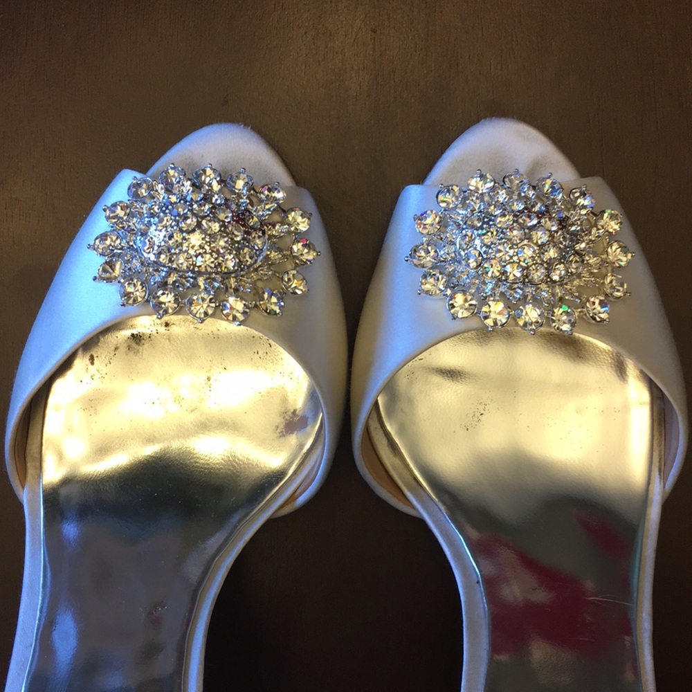 Badgley Mischka peep toe heels - Picture 8 of 8